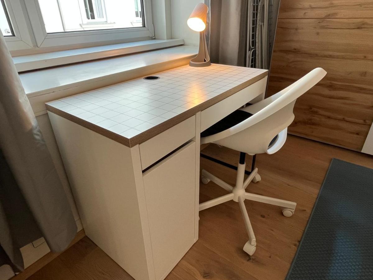 Stylish Apt Near Urania 1Br Apartment Vienna Luaran gambar