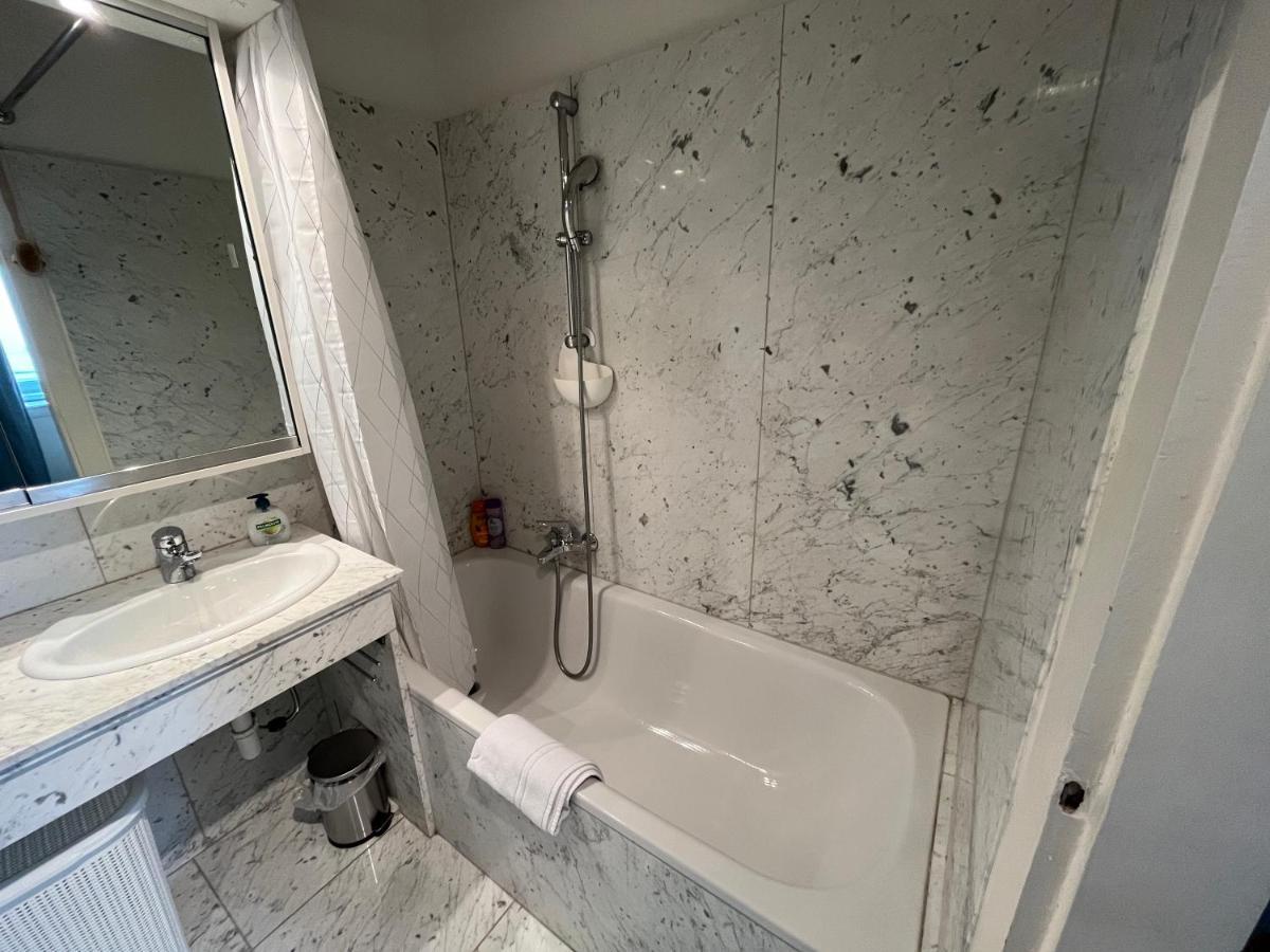Stylish Apt Near Urania 1Br Apartment Vienna Luaran gambar