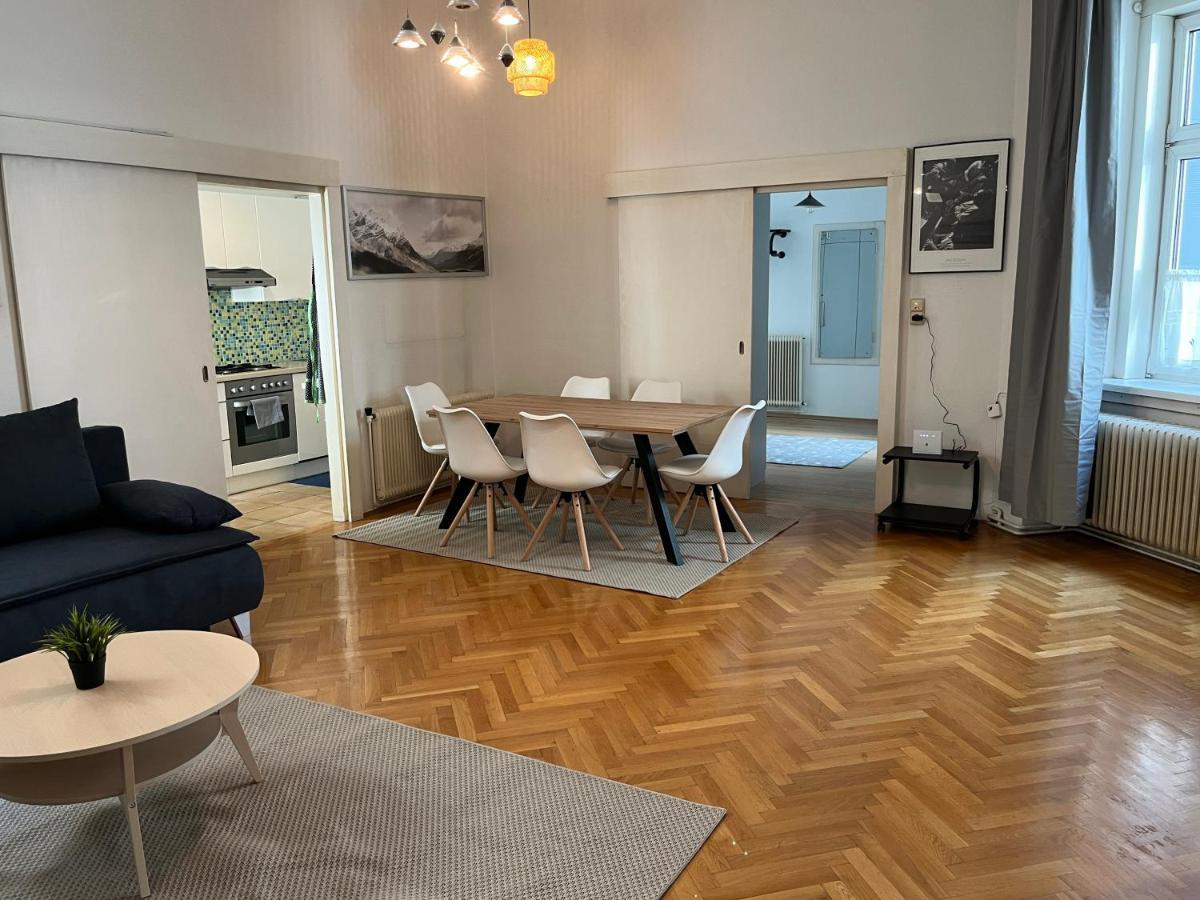 Stylish Apt Near Urania 1Br Apartment Vienna Luaran gambar