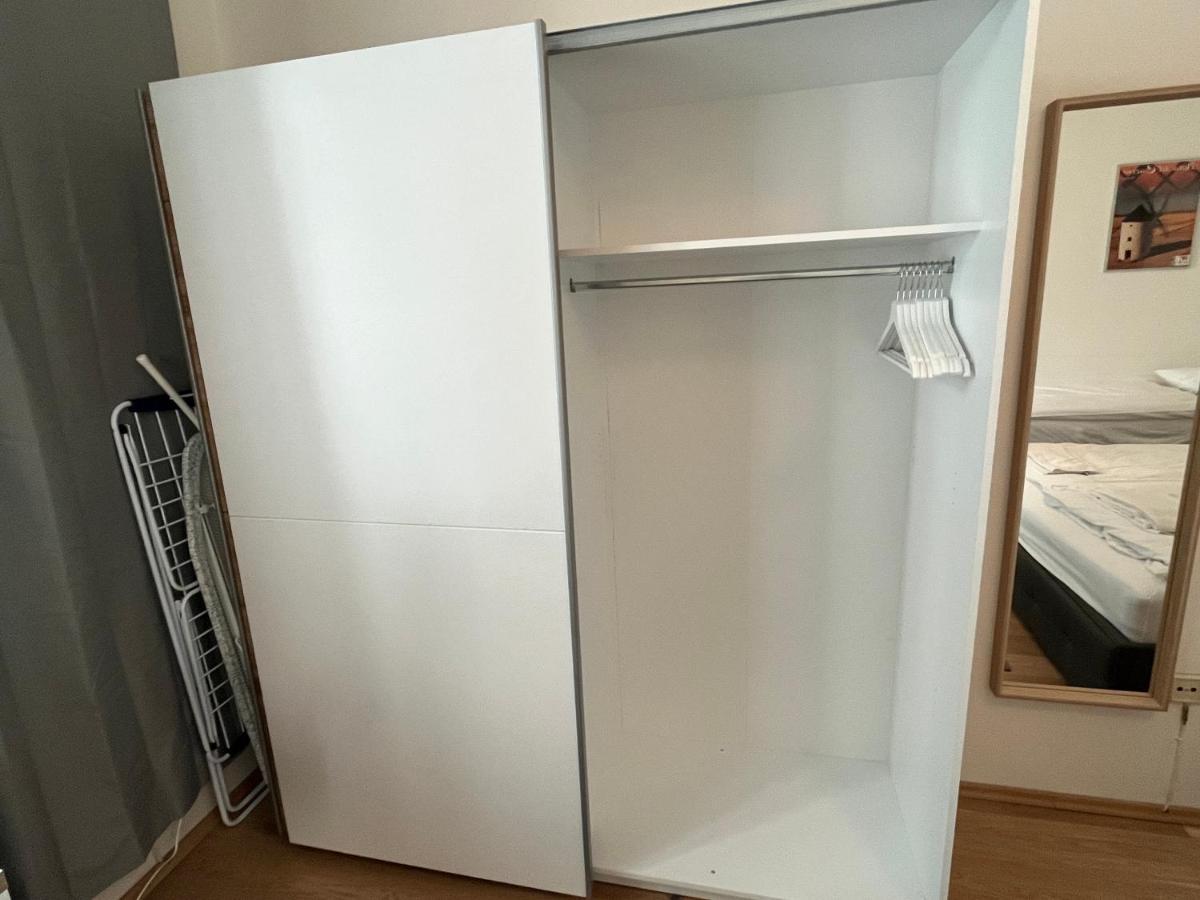 Stylish Apt Near Urania 1Br Apartment Vienna Luaran gambar