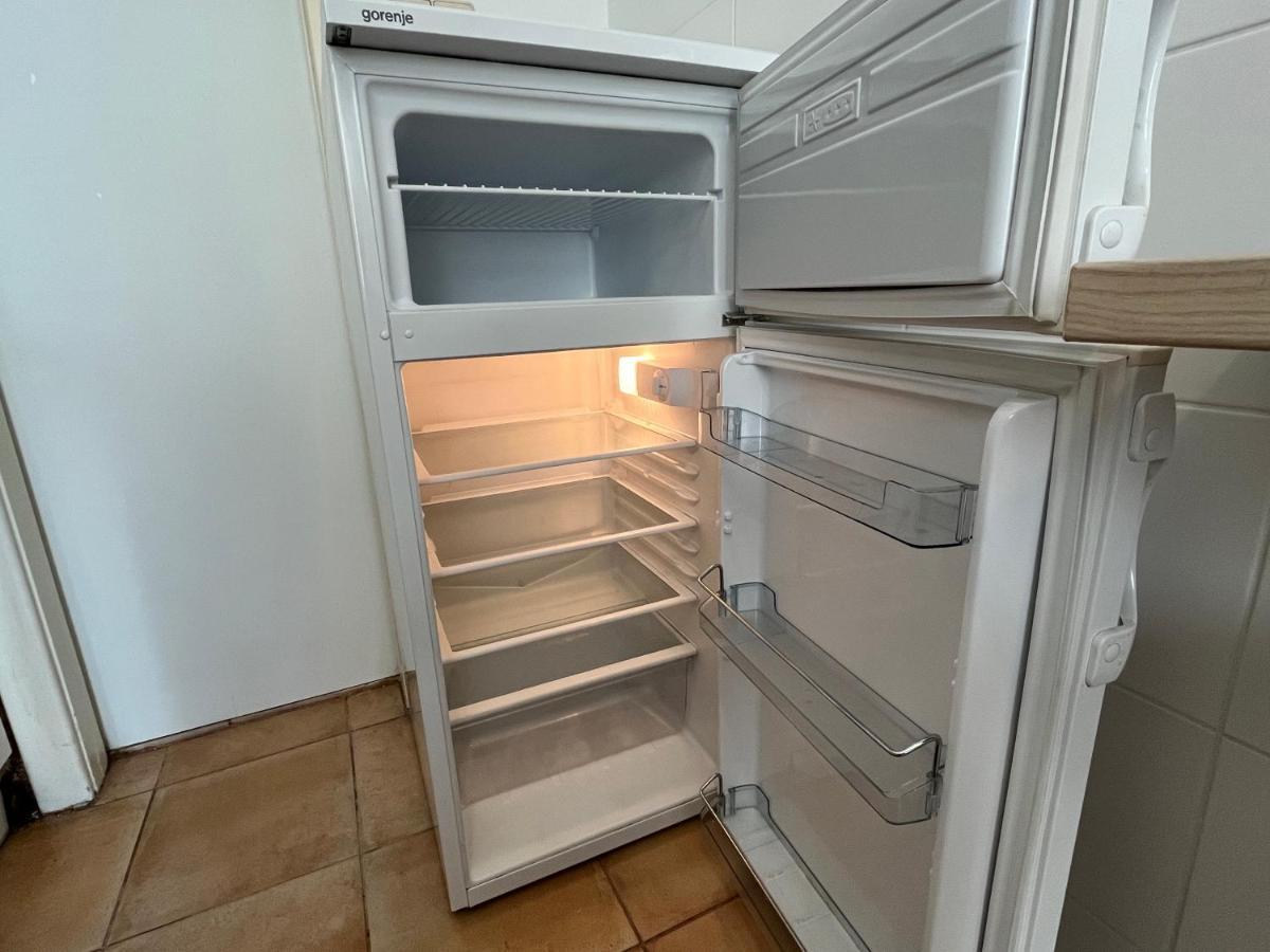 Stylish Apt Near Urania 1Br Apartment Vienna Luaran gambar