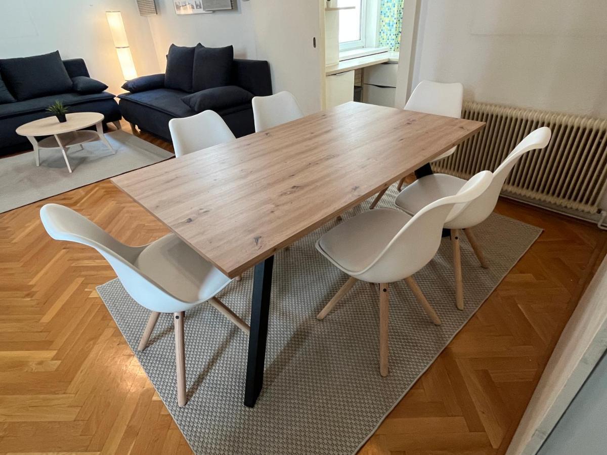 Stylish Apt Near Urania 1Br Apartment Vienna Luaran gambar